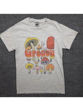 NWOT Retro Groovy Mushroom Graphic Tees Gray Men's S Cottagecore Hippie Unisex